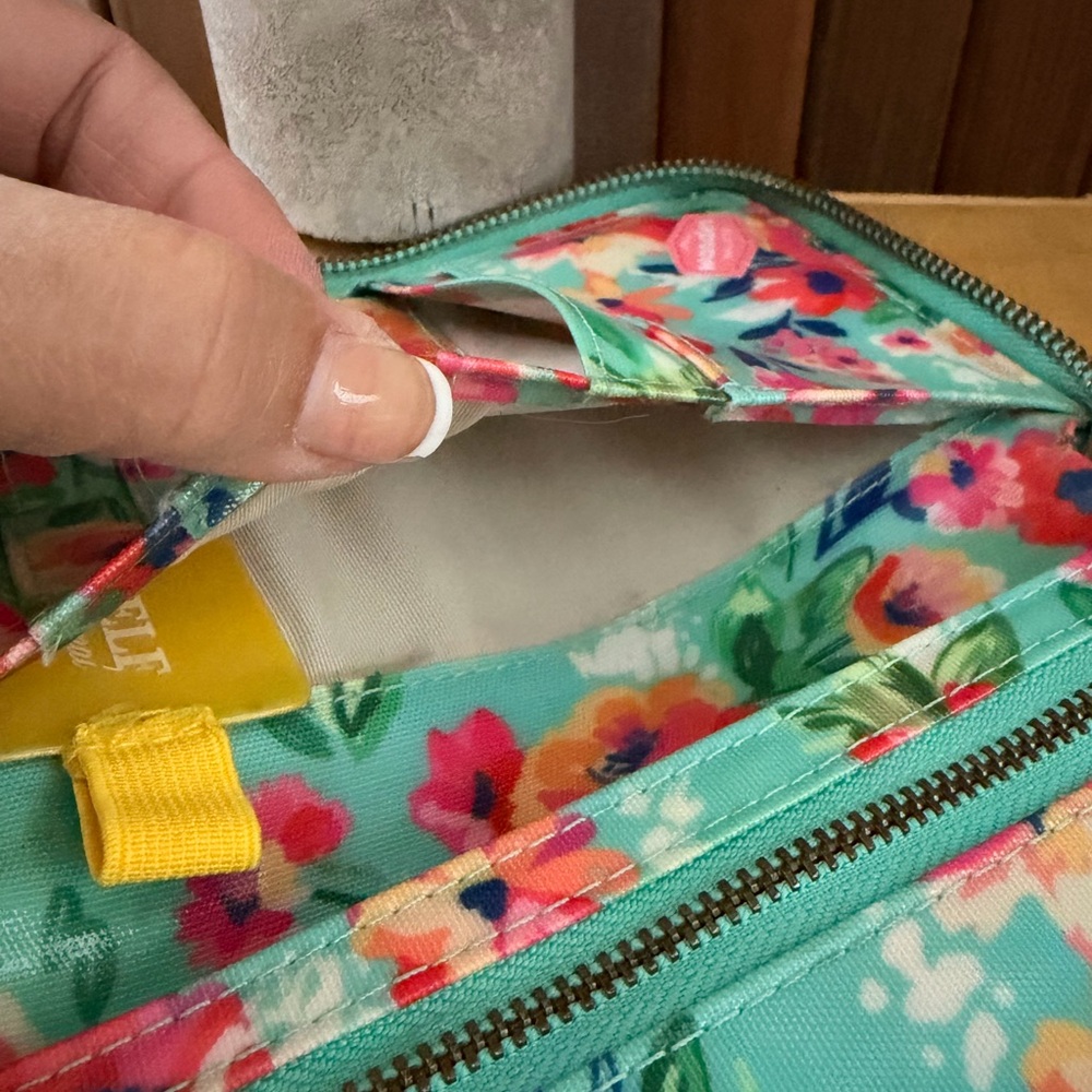 Wander Wallets Floral Zip Organizer Wristlet Spring Bloom - Picture 5 of 10